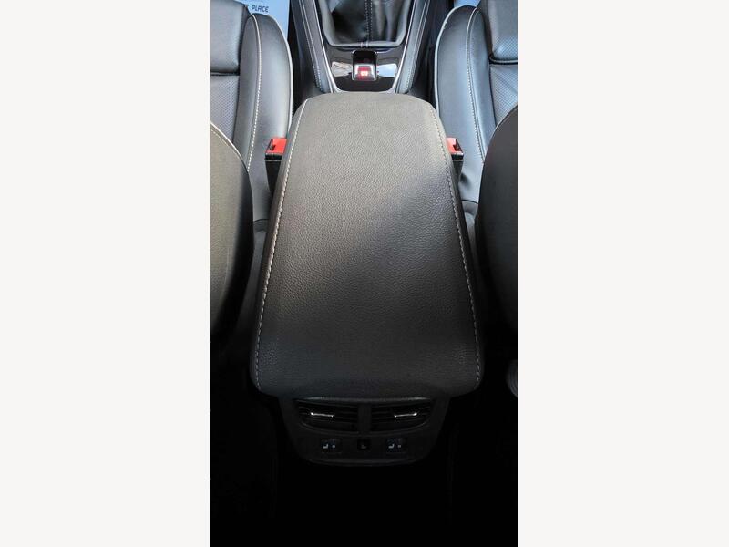 Vauxhall Grandland X YA67YXR