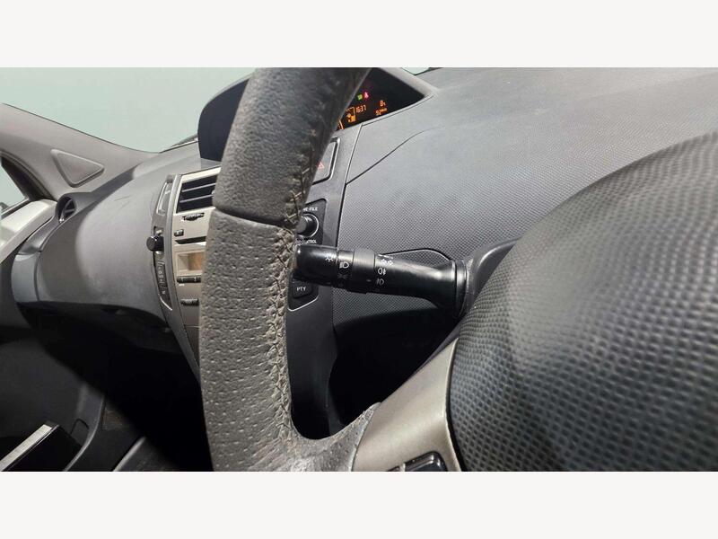 Toyota Yaris YD10XGV