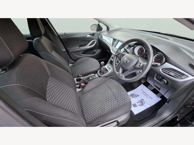 Vauxhall Astra DP68VSF