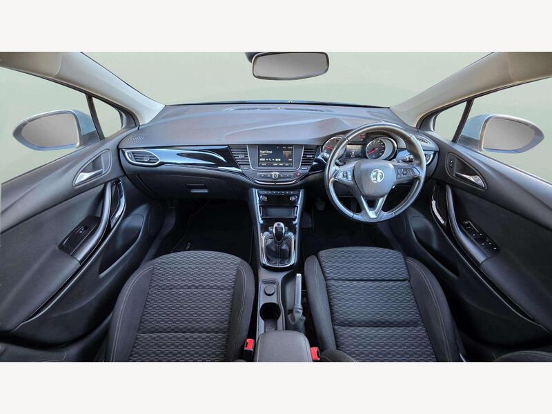 Vauxhall Astra BV68GVF