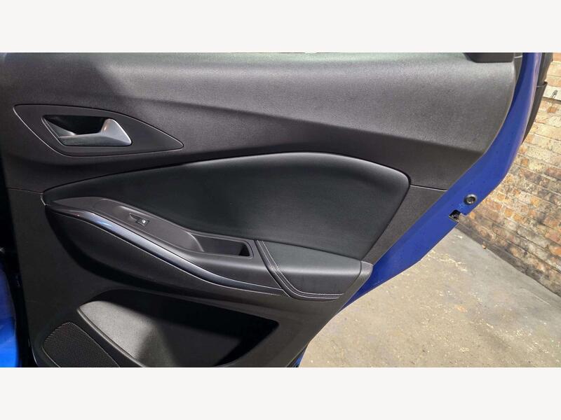 Vauxhall Grandland X YA67YXR