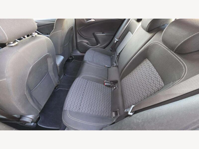 Vauxhall Astra BV68GVF