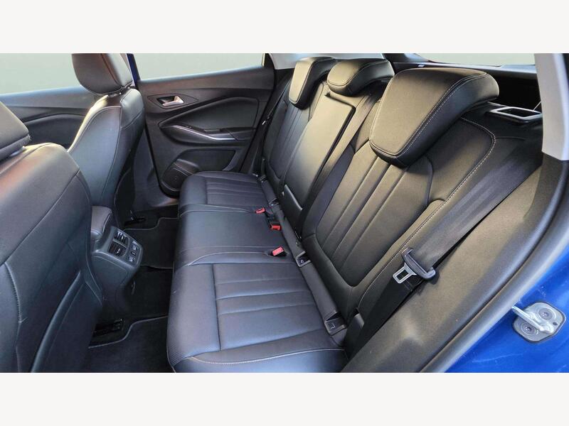 Vauxhall Grandland X YA67YXR