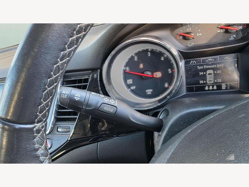 Vauxhall Astra BV68GVF