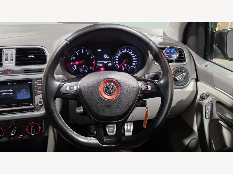 Volkswagen Polo LS15XRP