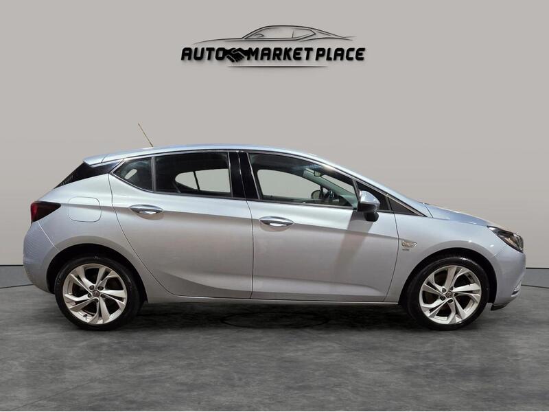 Vauxhall Astra BV68GVF