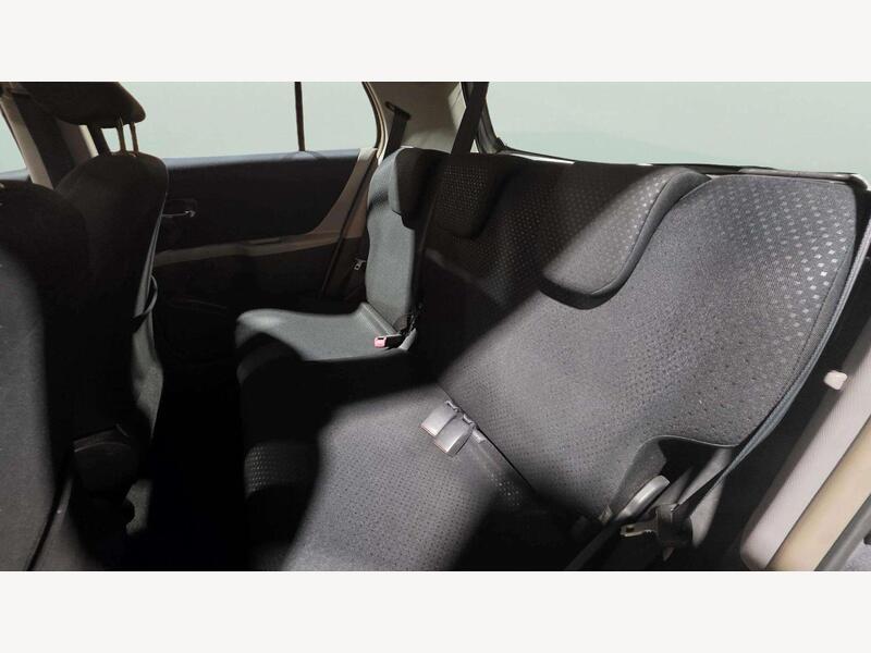 Toyota Yaris YD10XGV