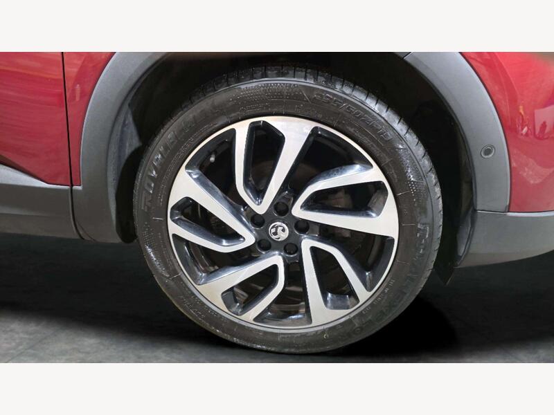 Vauxhall Grandland X WP68HHT