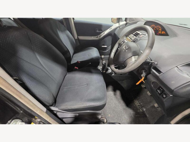 Toyota Yaris YD10XGV