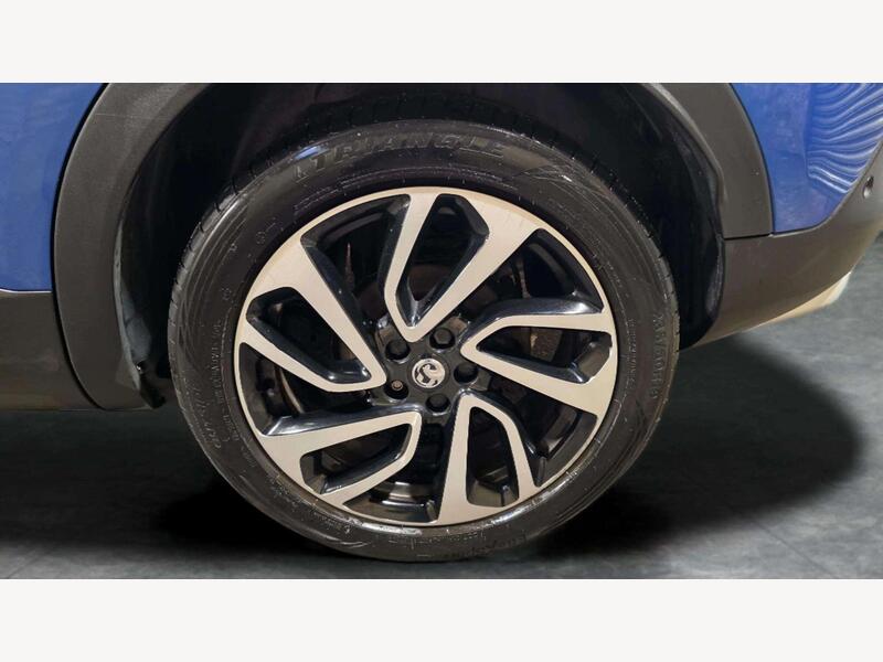 Vauxhall Grandland X YA67YXR