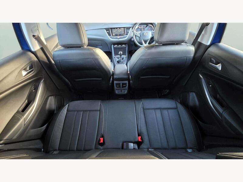 Vauxhall Grandland X YA67YXR
