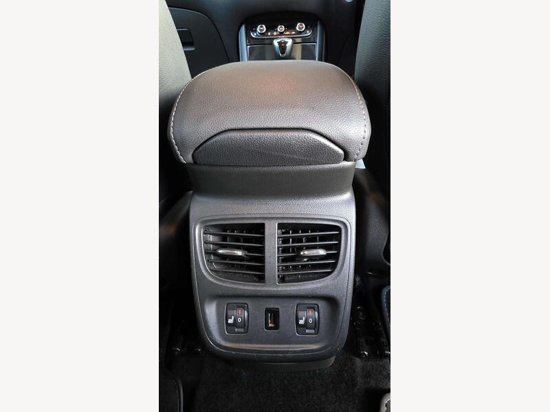 Vauxhall Grandland X YA67YXR