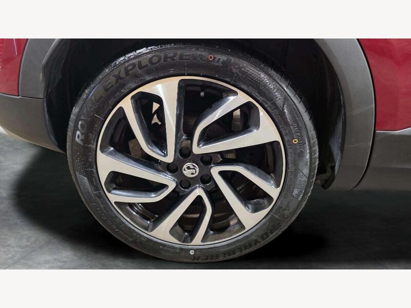 Vauxhall Grandland X WP68HHT