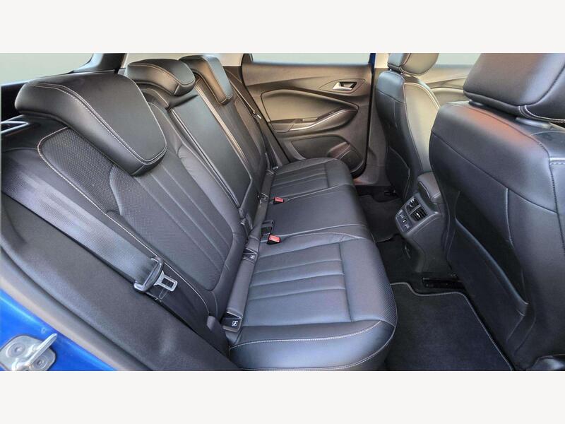 Vauxhall Grandland X YA67YXR