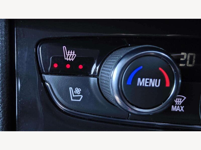 Vauxhall Grandland X YA67YXR