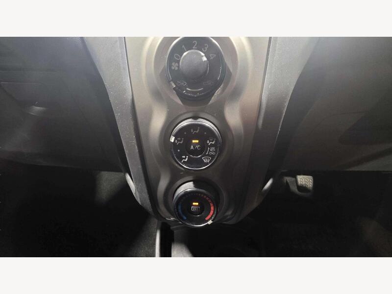 Toyota Yaris YD10XGV