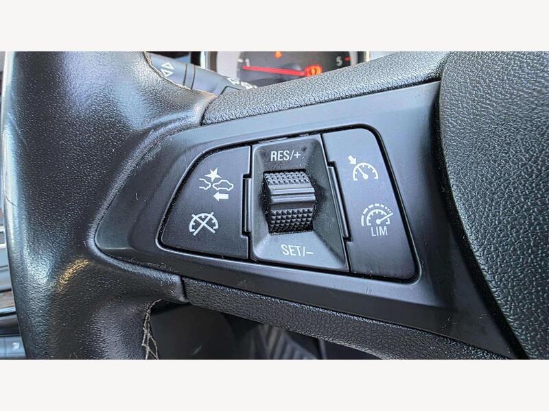 Vauxhall Astra BV68GVF