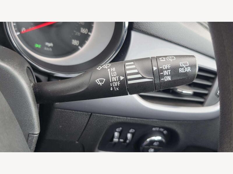 Vauxhall Astra DP68VSF