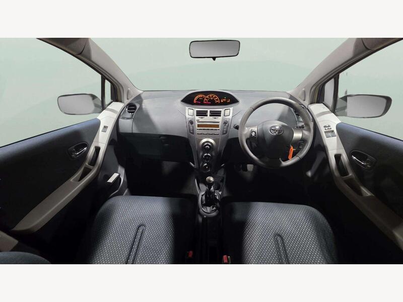 Toyota Yaris YD10XGV