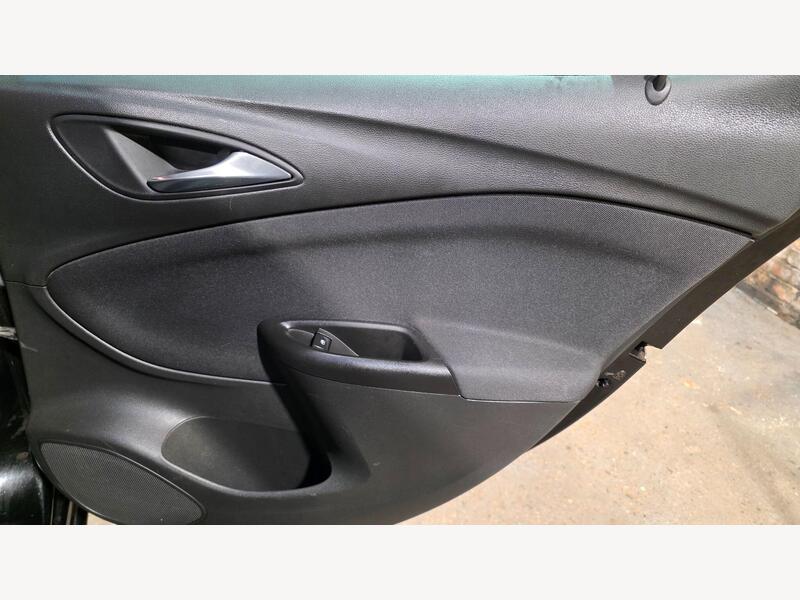 Vauxhall Astra DP68VSF