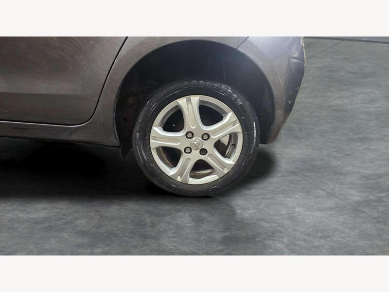 Toyota Yaris YD10XGV