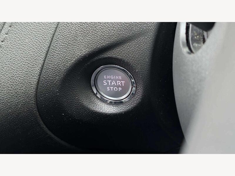 Vauxhall Grandland X WP68HHT